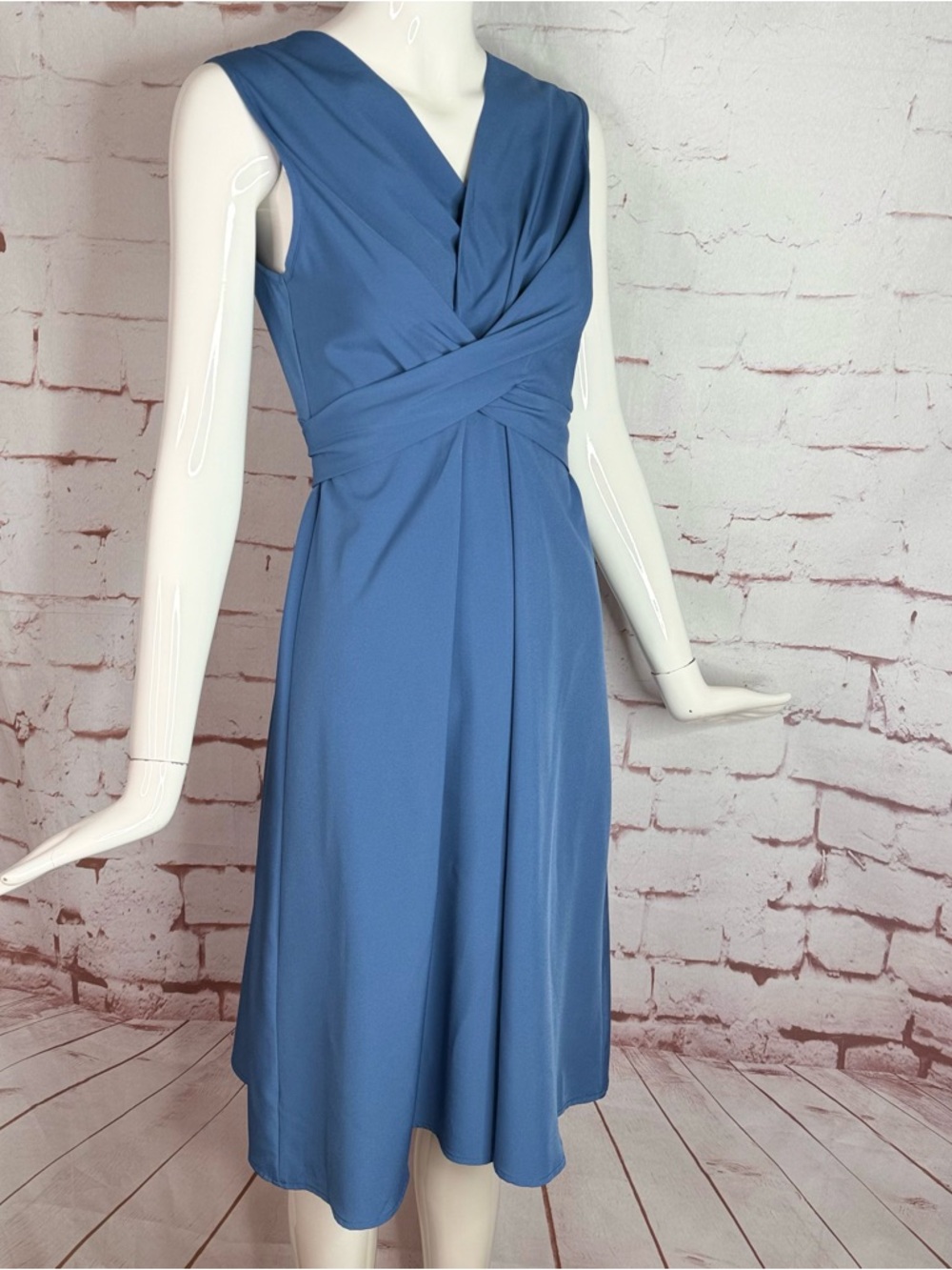Slate Blue Wrap Dress Lightweight Sleeveless Knee Length Size XS New With Tag - Picture 10 of 16